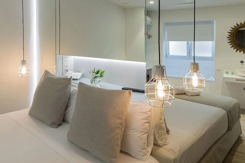 Apartamentos Turisticos Madanis L’Hospitalet de Llobregat Apartment