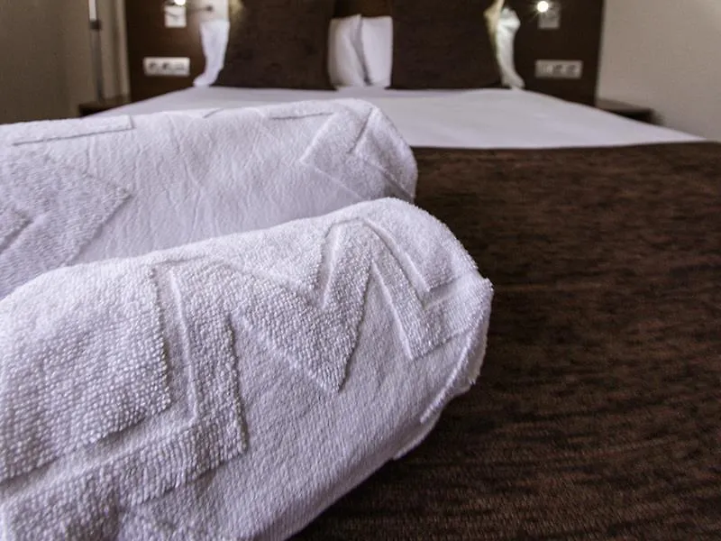 Apartamentos Turisticos Madanis L’Hospitalet de Llobregat