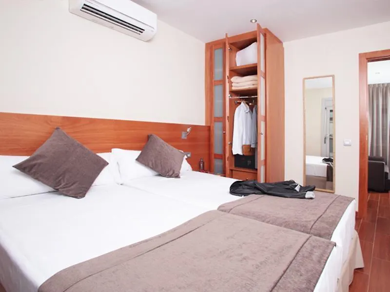 Apartamentos Turisticos Madanis L’Hospitalet de Llobregat Spanien